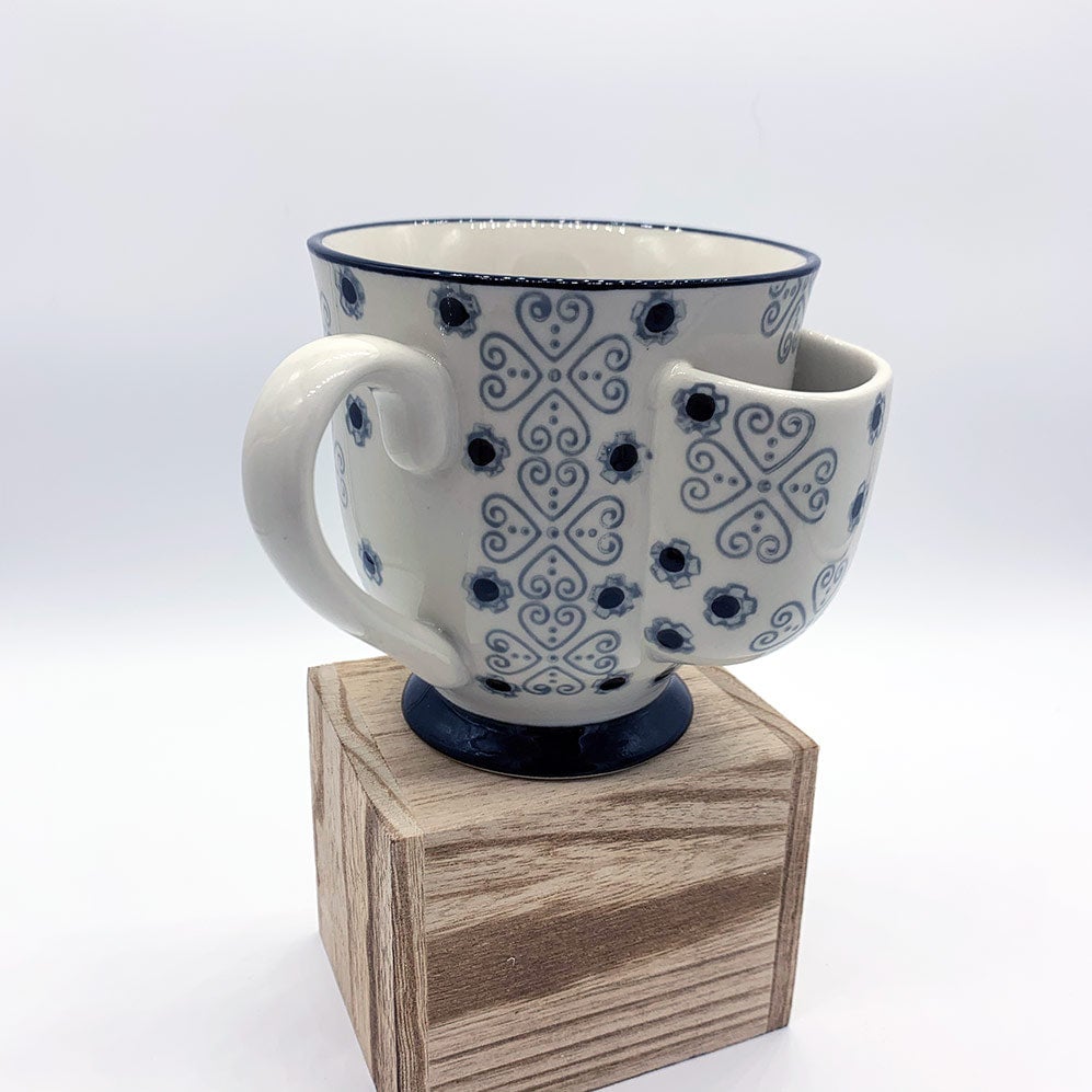 Stoneware Tea Mug with Tea Bag Pocket